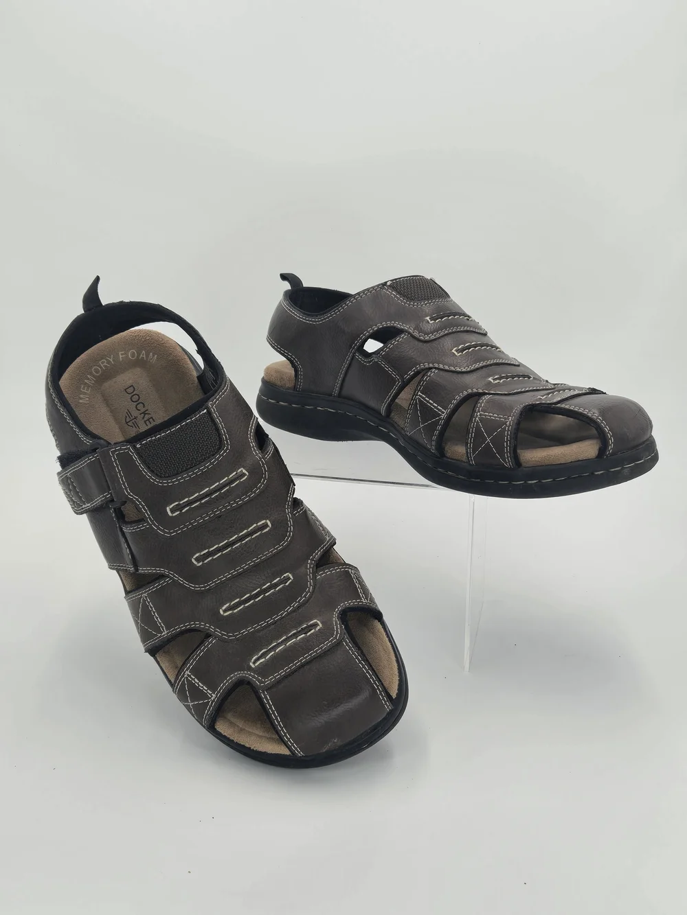 Dockers Searose Fisherman Men's Brown Outdoor Comfort Memory Foam Sandals Size 9
